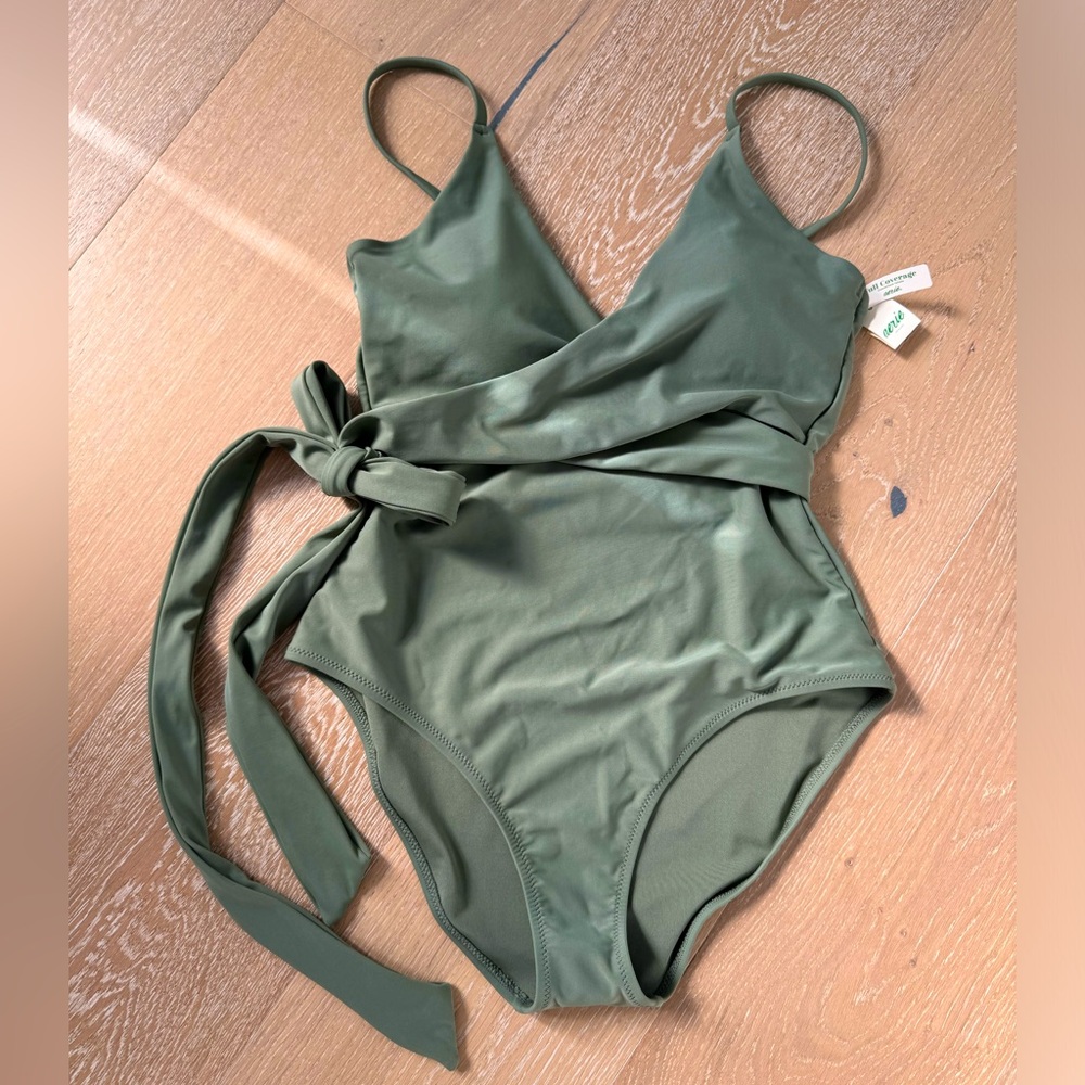 Aerie *NEW* One piece wrap front bathing suit. Size M. Olive green.